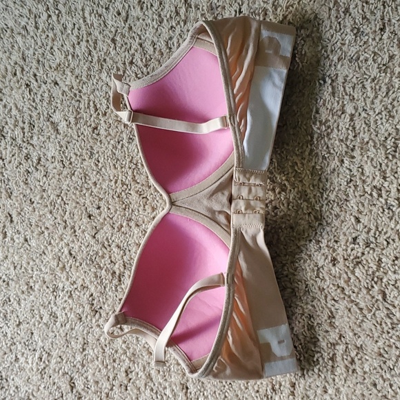 PINK VS Wireless - large - Picture 2 of 3